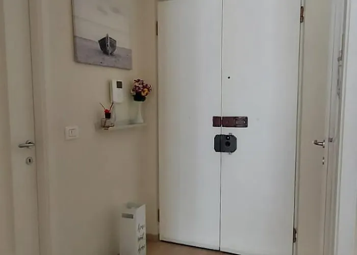 Lusi's Al Mare 公寓 *