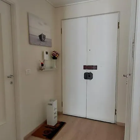 Lusi's Al Mare Lägenhet *